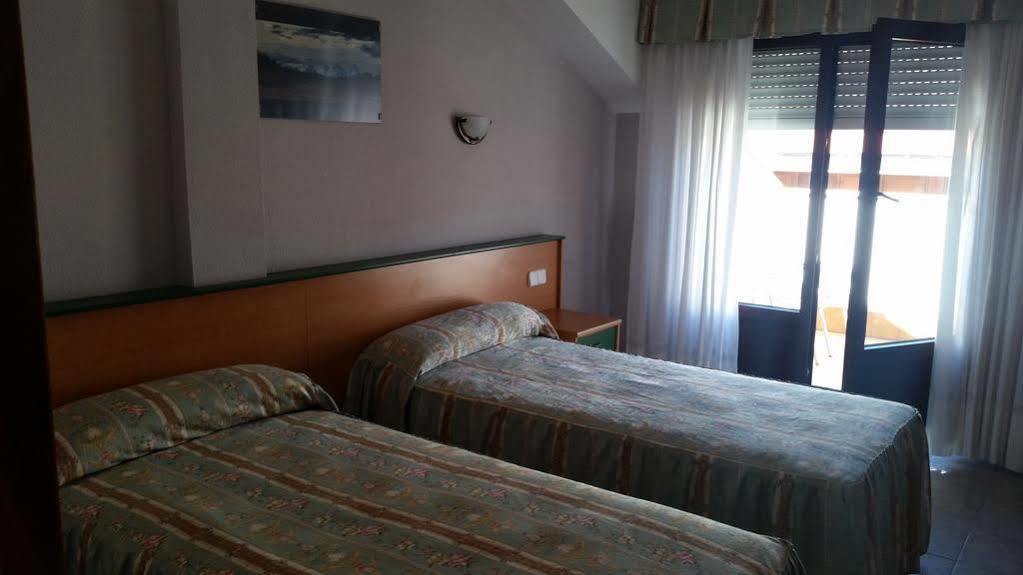 Hotel Bemon Playa Somo Zewnętrze zdjęcie
